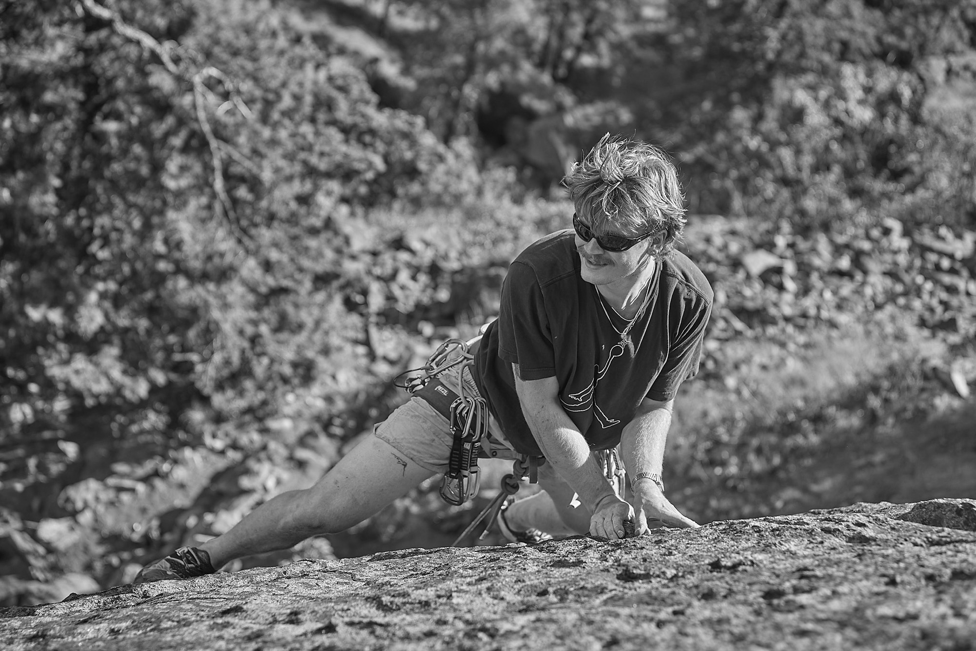 Rock Climbing Black & White - Image 7